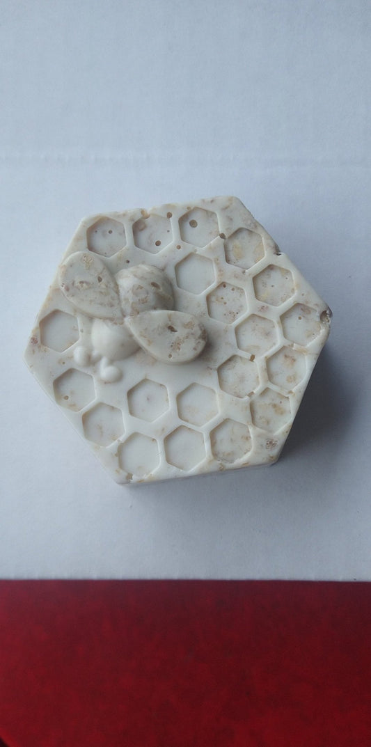 Oatmeal Milk & Honey Soap Bar - Exclusion 5 Bath Body & More